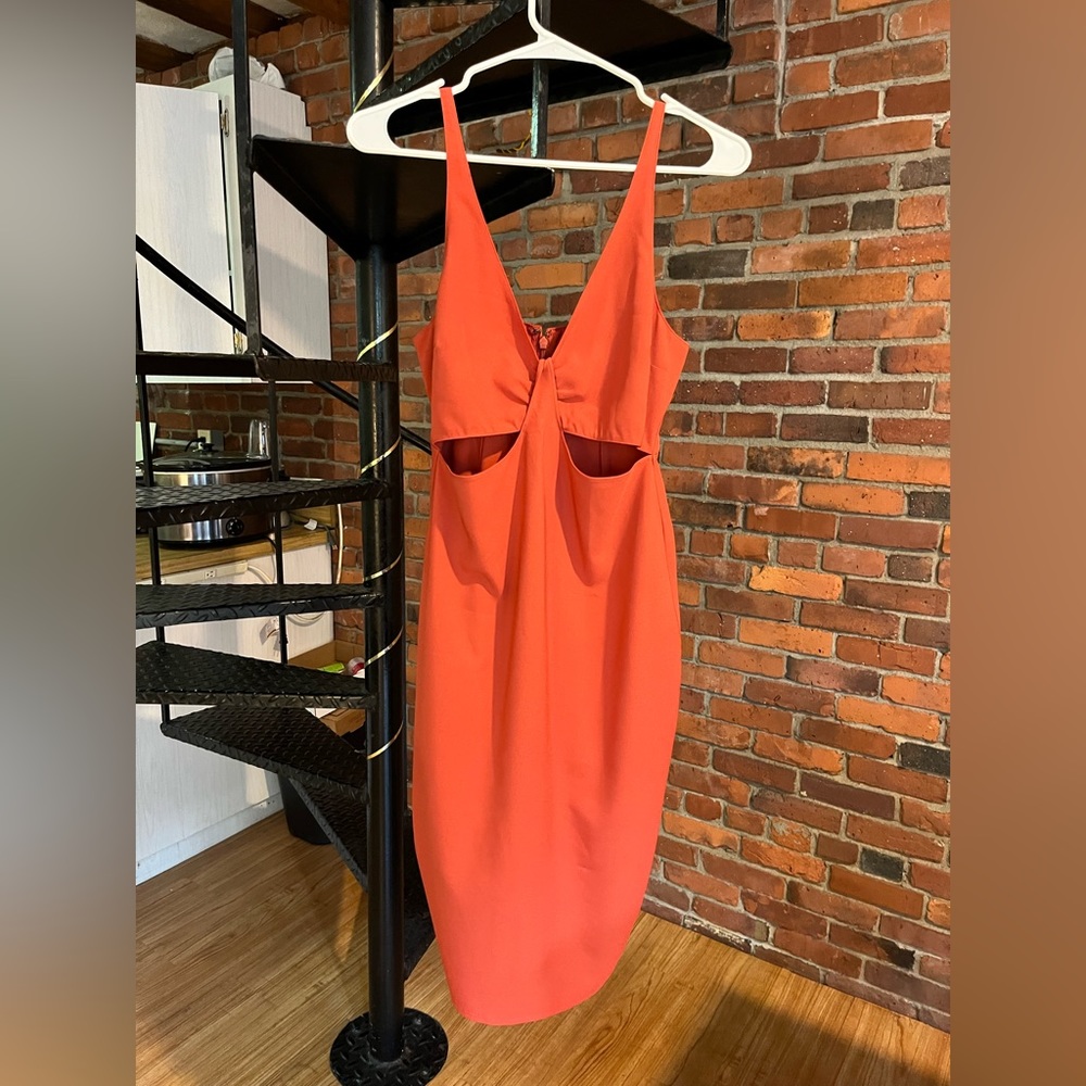 Abercrombie Slim Cutout Midi Dress. Took tags off but haven’t worn once. size SP